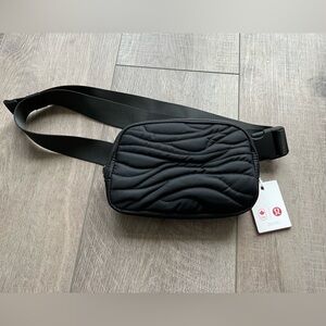 Lululemon Team Canada Olympic Quilted Everywhere Belt Bag in Black